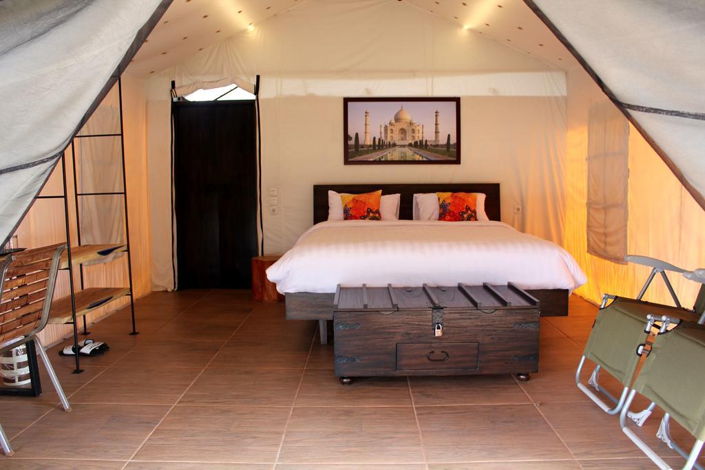 Trizara Resorts - Glam Camping Лембанг Екстер'єр фото